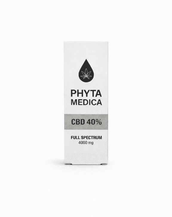 CBD olej 40% Full Spectrum od slovenskej značky PHYTA MEDICA, ktorá pestuje svoju vlastnú INDOOR konopu bez použitia chemikálií a umelých hnojív. 4 000 mg CBD 10 ml objem plné spektrum INDOOR konope