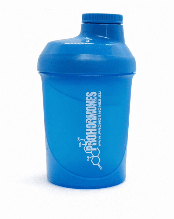 Prohormony BLUE shaker 300 ml: Štýl a Funkčnosť v Jednom Spoľahlivý shaker pre vaše fitness nápoje - PROHORMONY - je tu pre vás. Praktický objem 300 ml - ideálny pre jednorazové dávky proteínu, amináčov, pumpy alebo bcaa. Kompaktný dizajn - ľahko sa zmestí do každej športovej tašky. Špeciálne sitko zaručuje dokonalé premiešanie bez hrudiek. Vyrobený z kvalitného plastu bez BPA - bezpečný pre vaše zdravie. Jednoduché čistenie - vhodný do umývačky riadu. Modry dizajn - moderný a univerzálny vzhľad pre každého športovca. Vhodný pre mužov aj ženy. Pevne tesniaci uzáver zabraňuje úniku tekutiny. Zjednodušte si prípravu fitness nápojov s Prohormony šejkrom. #fitness #shaker #protein #treningovydoplnok #fitnessnápoje #prohormony #blue #shakernaprotein #Prohormony